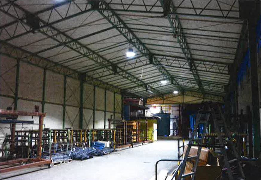 LED高天井用照明　参考写真　工場