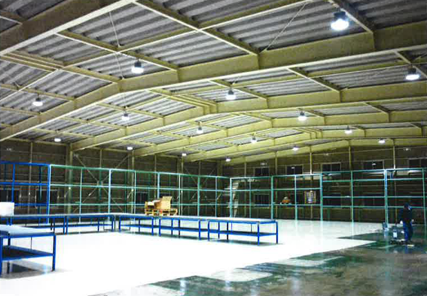LED　LED工場灯　参考写真　工場