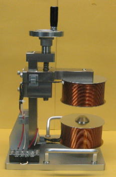 ヘルムホルツコイル　C型鉄環磁界発生器